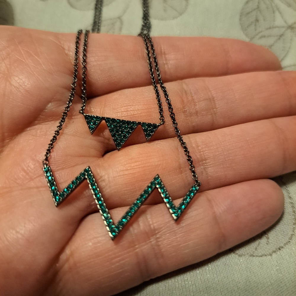 Elegant Tealish Green Zigzag Necklaces